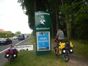 Welcome to Middlefart.