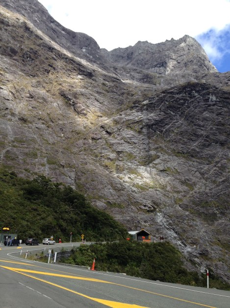 The Homer tunnel from the west. 